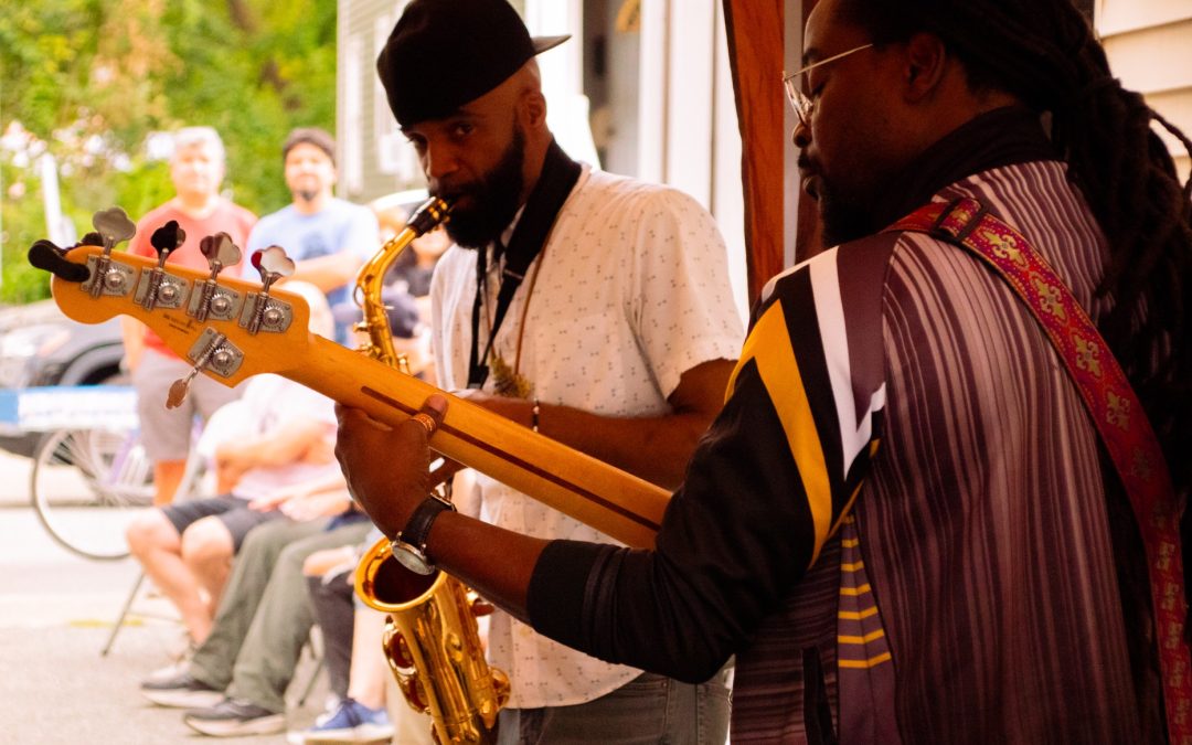 Roslindale Porchfest: Music sparks unifying love among neighbors!